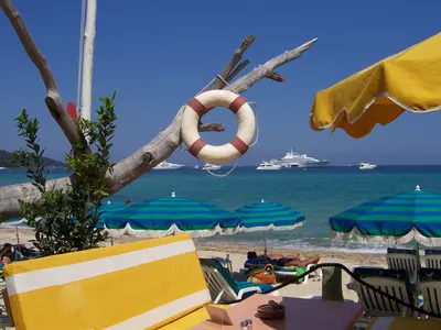 Plage Neptune, stop in Saint-Tropez, France — photo 4