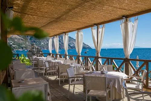 Remmese, stop in Arienzo, Italy
