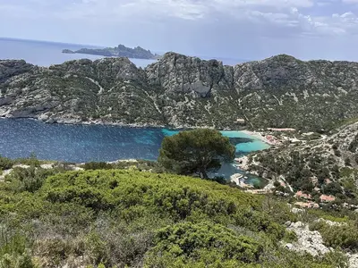 Anse du Renard, anchorage in Marseille, France — photo 2