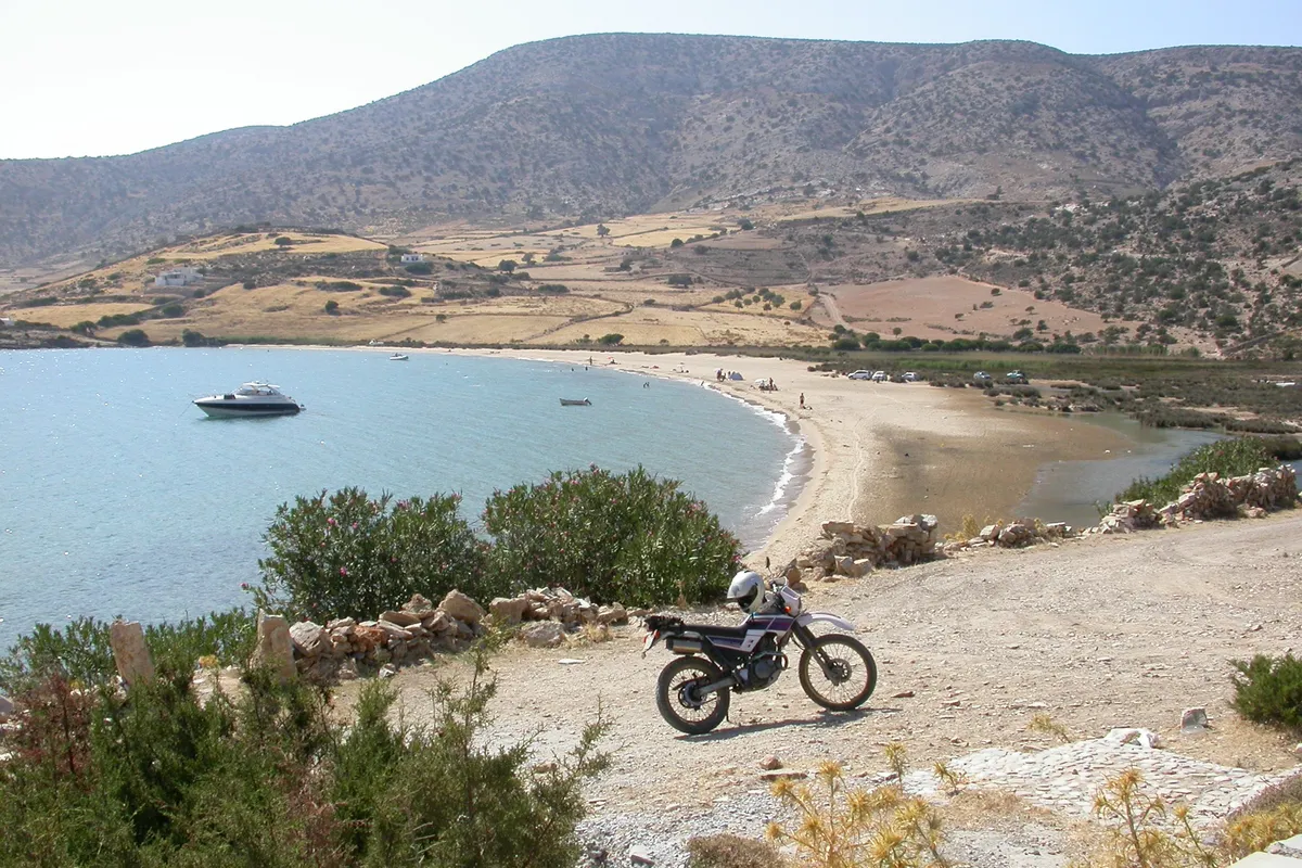 Kalantos Beach, stop in Greece — photo 2