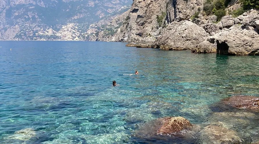 Gavitella beach, stop in Arienzo, Italy