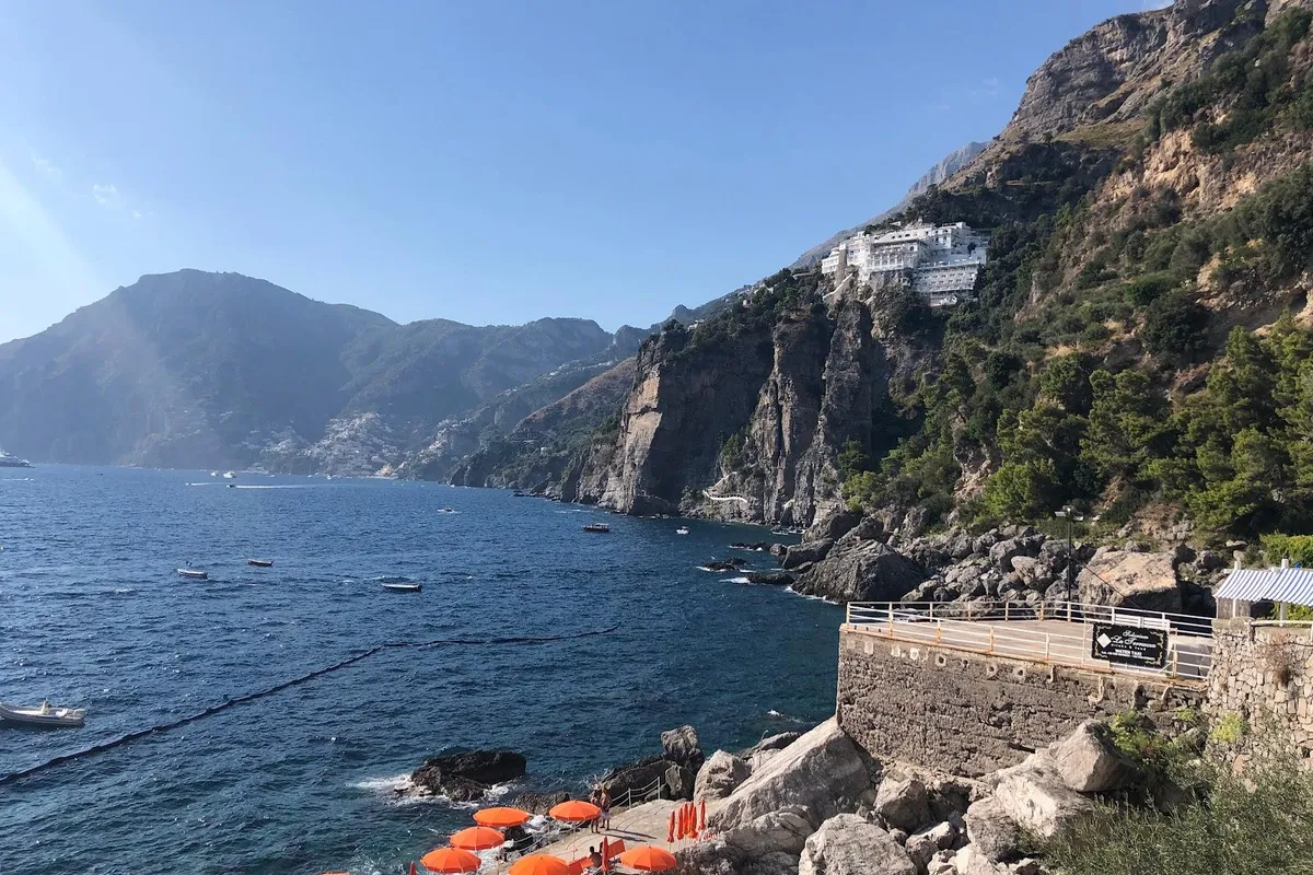 Gavitella beach, stop in Arienzo, Italy — photo 9