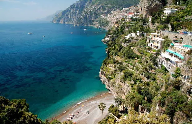 Gavitella beach, stop in Arienzo, Italy — photo 2