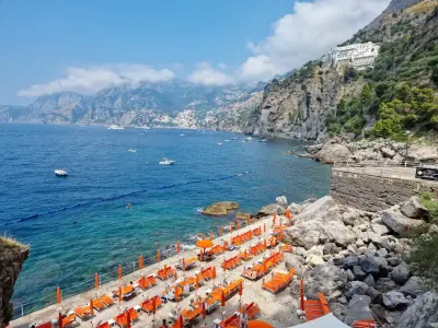 Gavitella beach, stop in Arienzo, Italy — photo 5