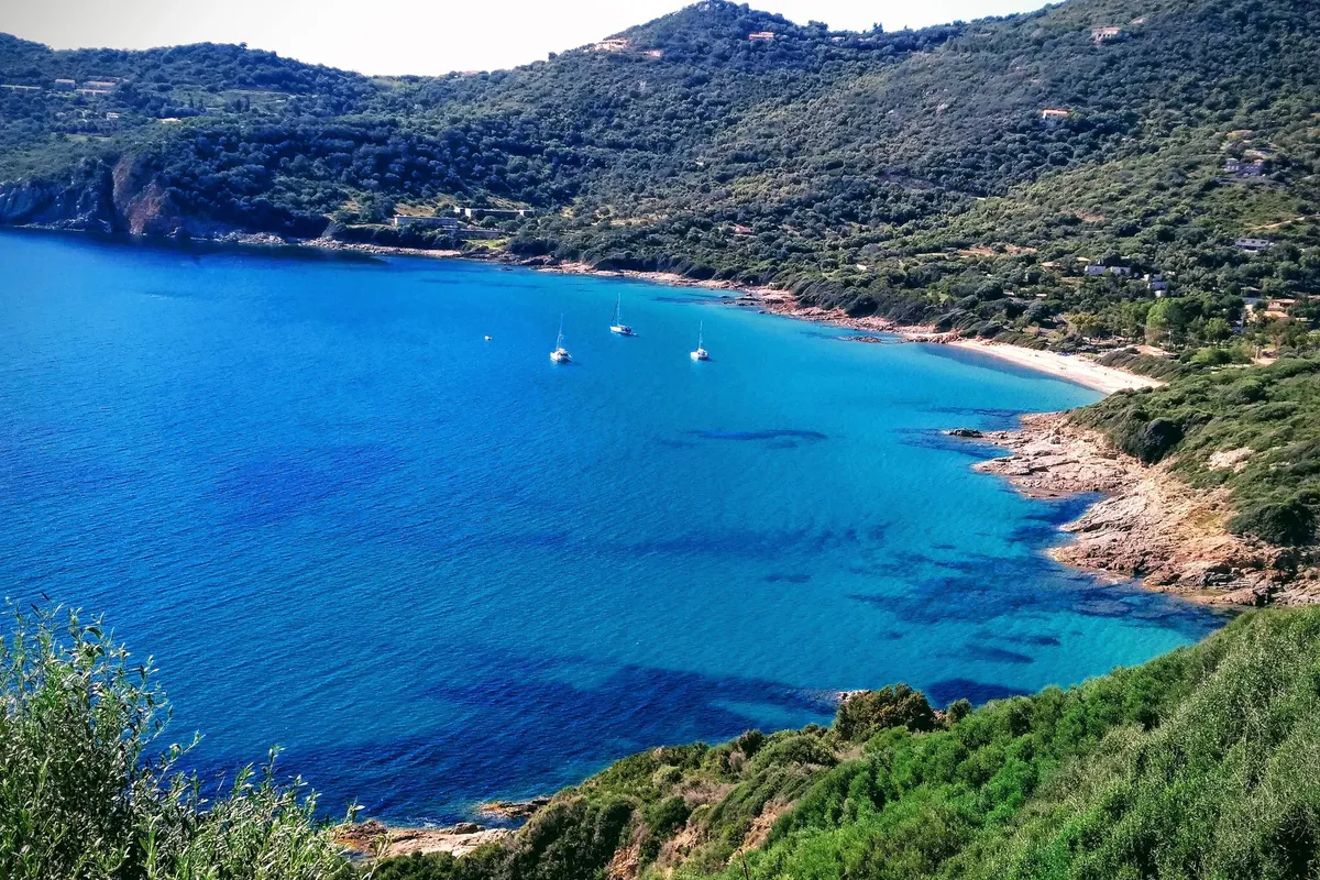 Anse de Sagone, anchorage in France — photo 7