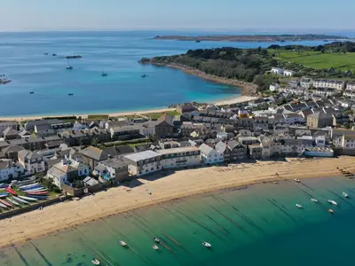 The Cove, stop in Hugh Town, United Kingdom — photo 4