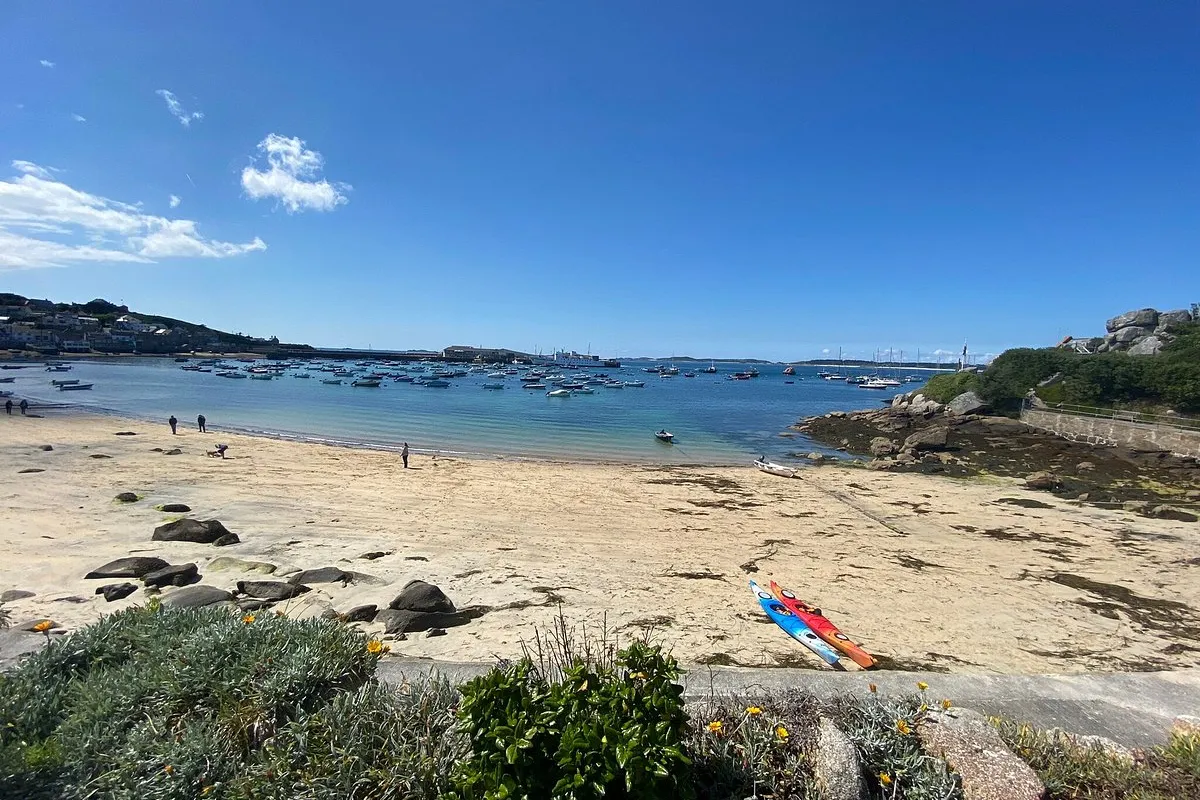 Porth Cressa, stop in Hugh Town, United Kingdom