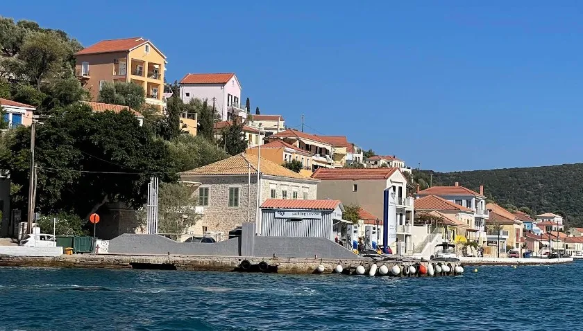 Kioni Bay, anchorage in Stavros, Greece — photo 4