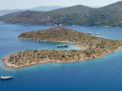 Kiseli Adası, stop in Marmaris, Turkey