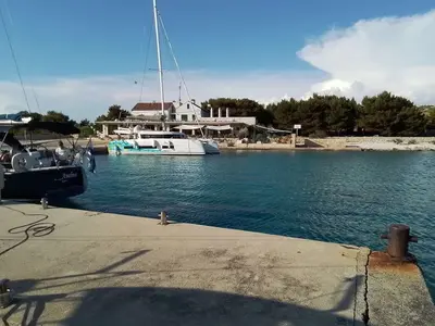 Uvala Žakan, anchorage in Croatia — photo 3