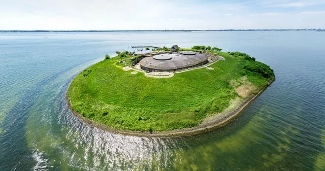 Pampus Anchorage in Muiden, Netherlands — photo 5