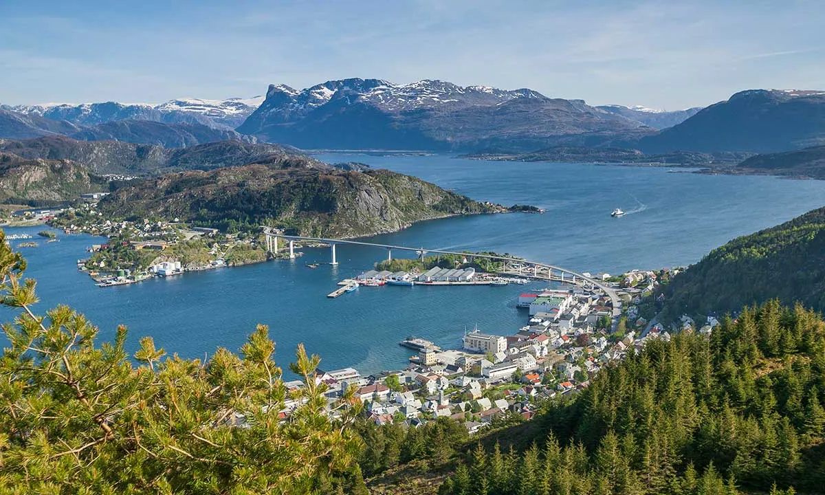Måløy Harbour in Norway — photo 6