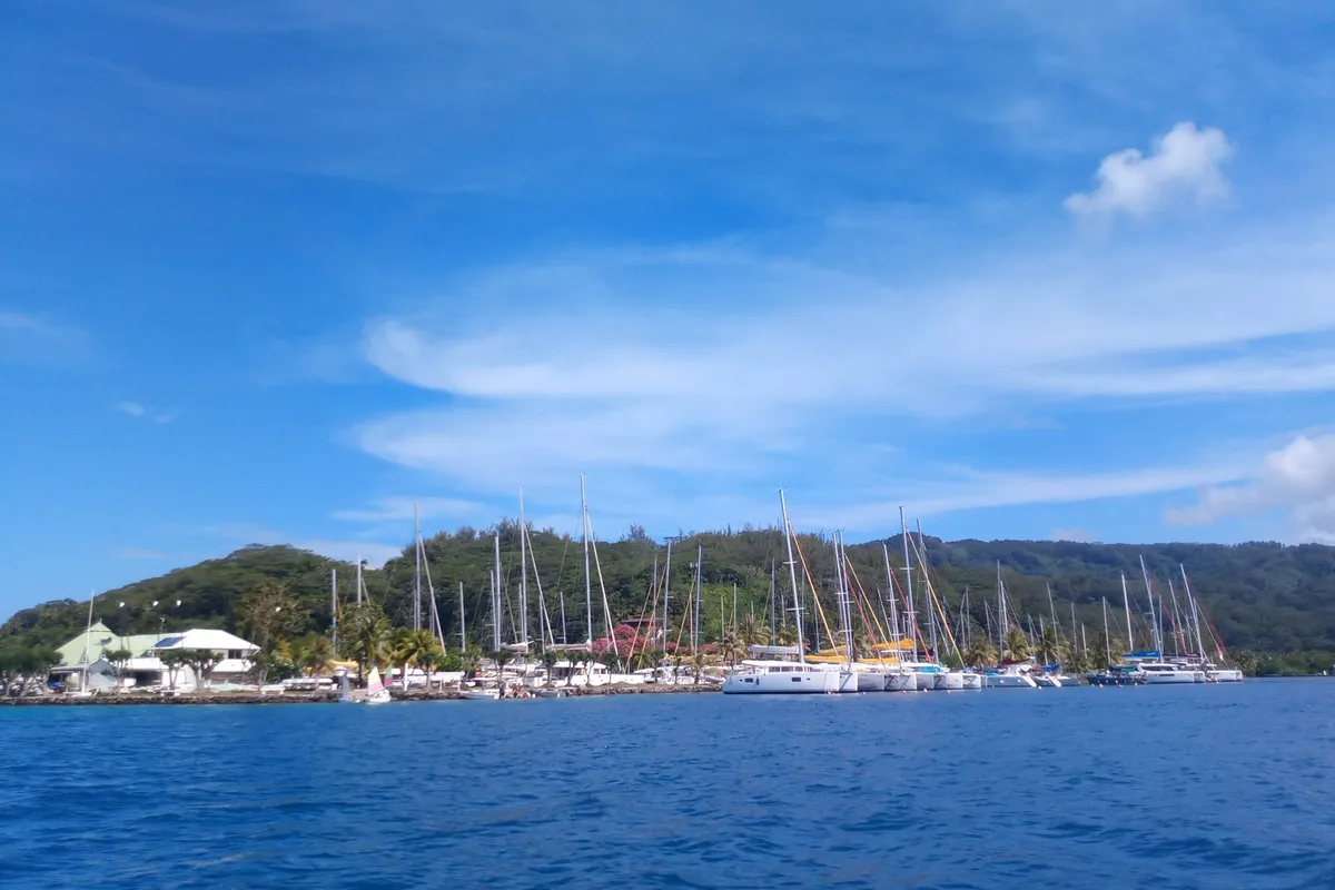 Apooiti Marina in Uturoa, France — photo 3