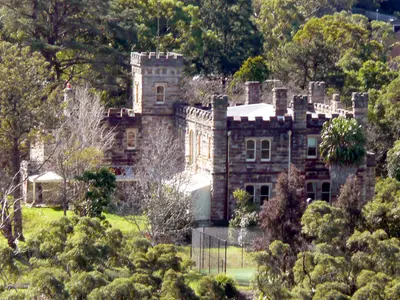 Castle Cove