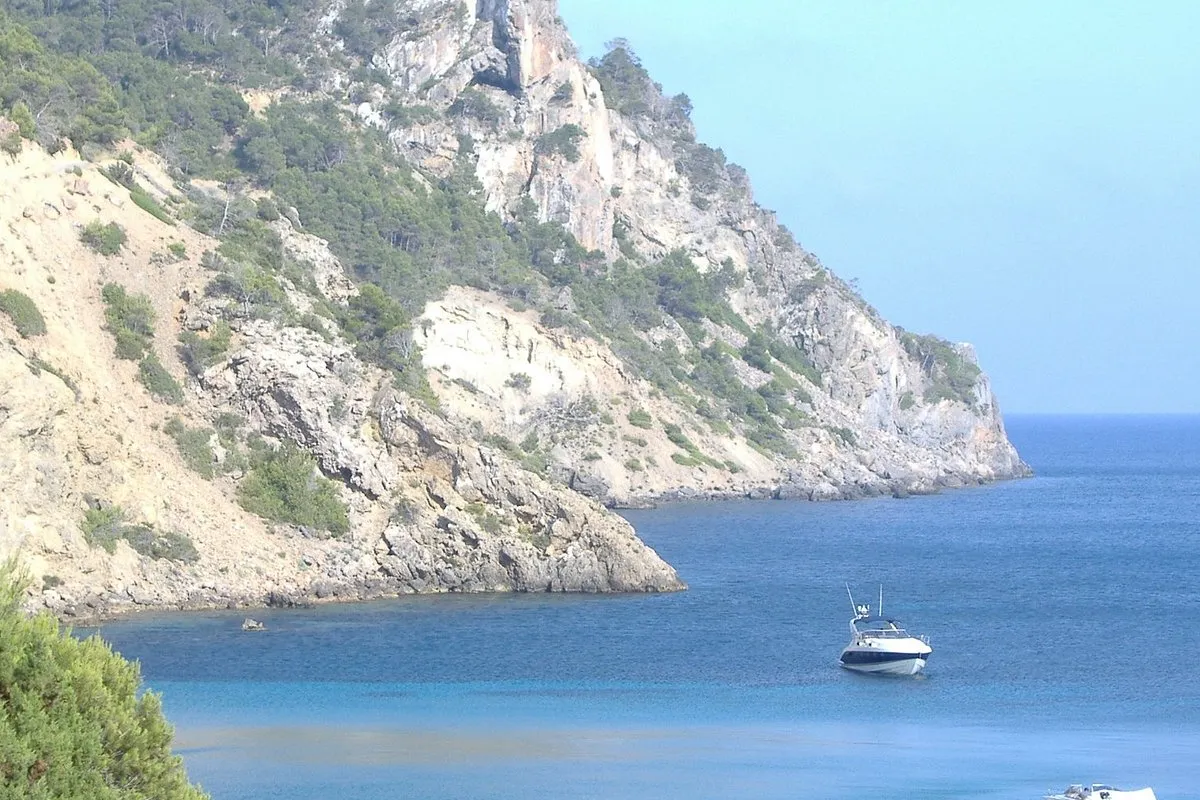 Cala Molí, anchorage in Spain — photo 4