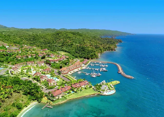 Marina Puerto Bahía in Samana, Dominican Republic — photo 2