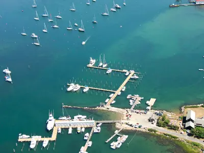 Cuttyhunk Harbor, marina in United States — photo 3