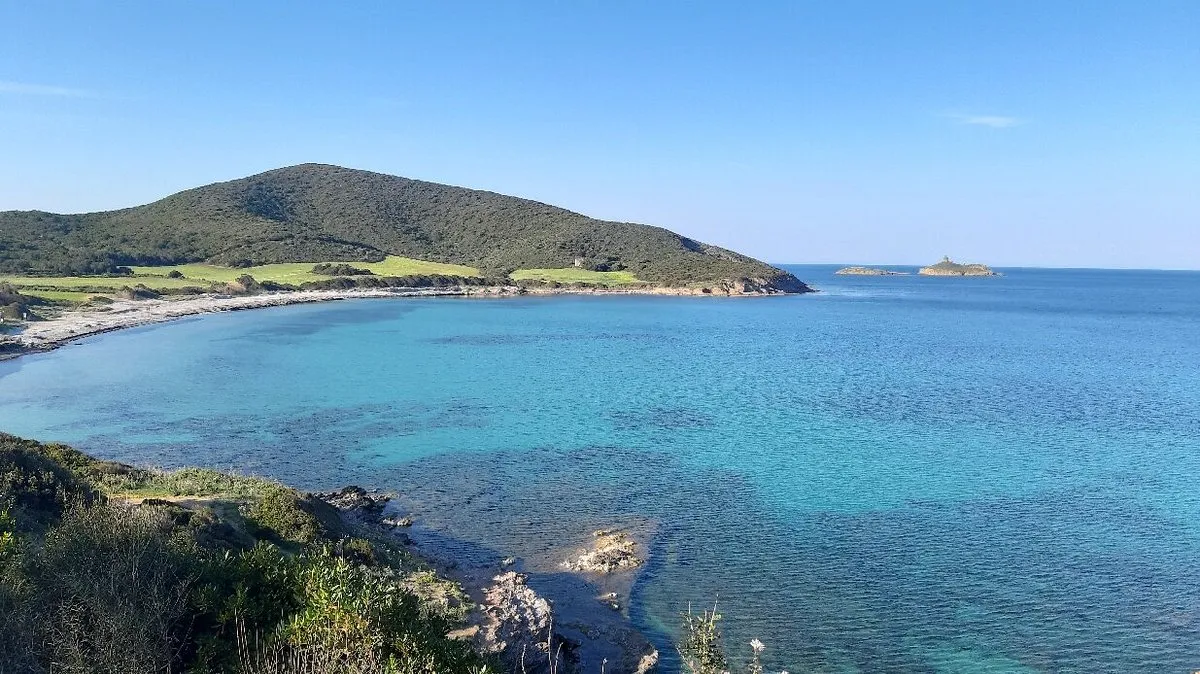 Baie de Tamarone, anchorage in France
