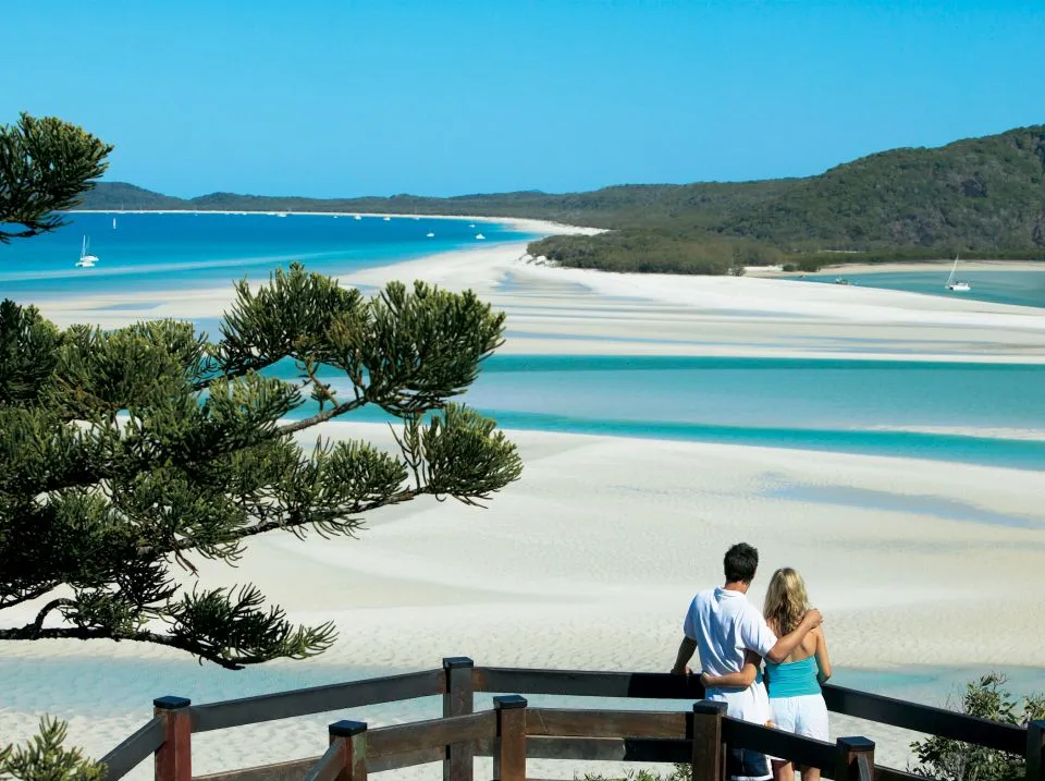 Tongue Bay, anchorage in Australia