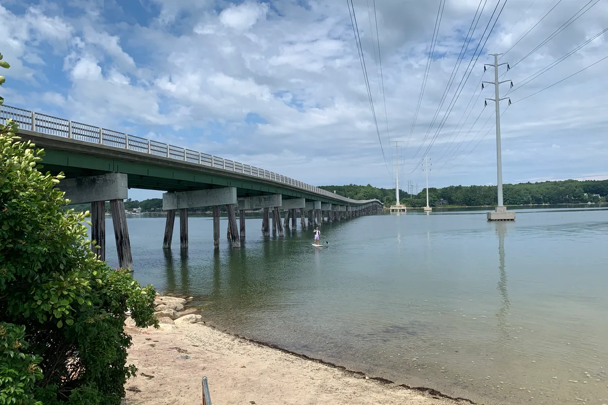 White Cove, stop in United States