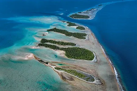 Passe Tumakohua Anchorage in Fakarava, France — photo 7