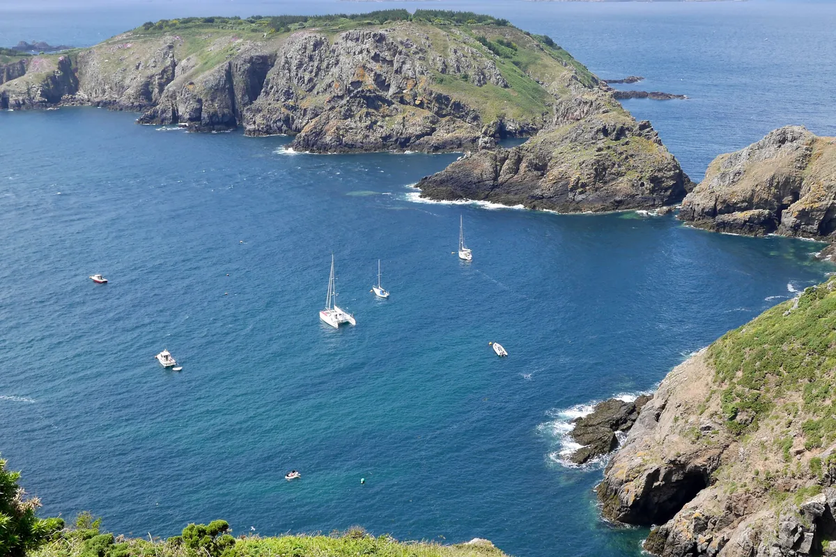 Havre Gosselin Anchorage in Vale, Guernsey — photo 3