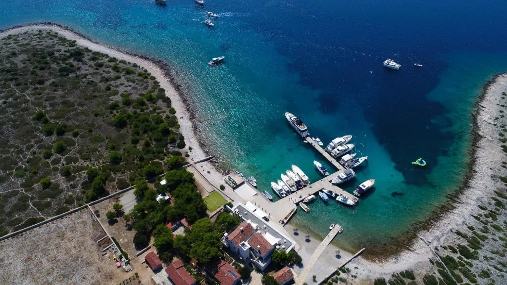 Ravni Žakan Marina in Šibensko-kninska županija, Croatia — photo 6