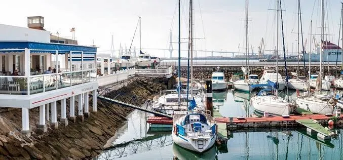 Real Club Náutico de Cádiz, marina in Cádiz, Spain — photo 4