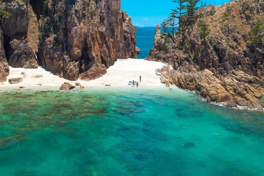 Blue Pearl Bay, stop in Hayman Island, Australia