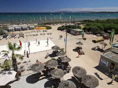 Plage de la Bergerie, stop in Hyères, France — photo 2