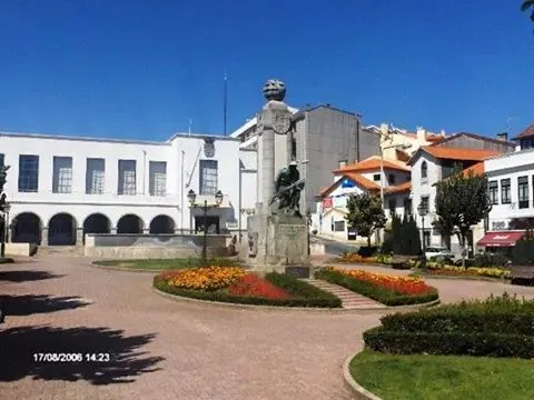 Largo José da Costa, stop in Portugal — photo 3