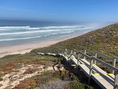 Bauer Bay Beach, stop in Australia — photo 5