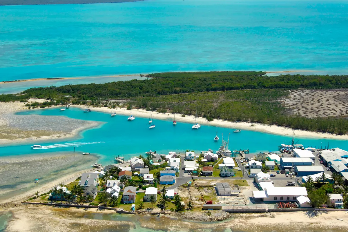 Egg Island Anchorage in Spanish Wells, Bahamas — photo 3