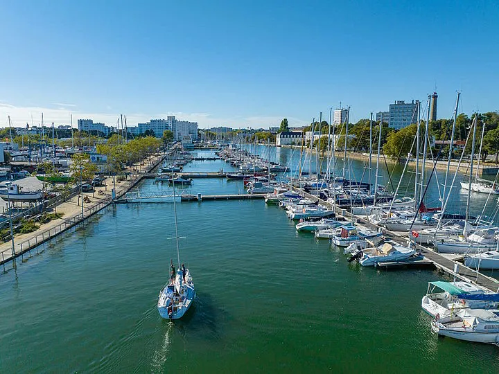 Bassin à flot, marina in Le Palais, France — photo 6