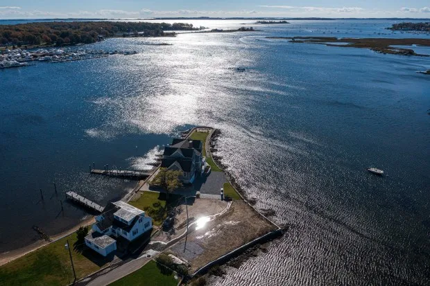 West Harbor, stop in Groton, United States — photo 6