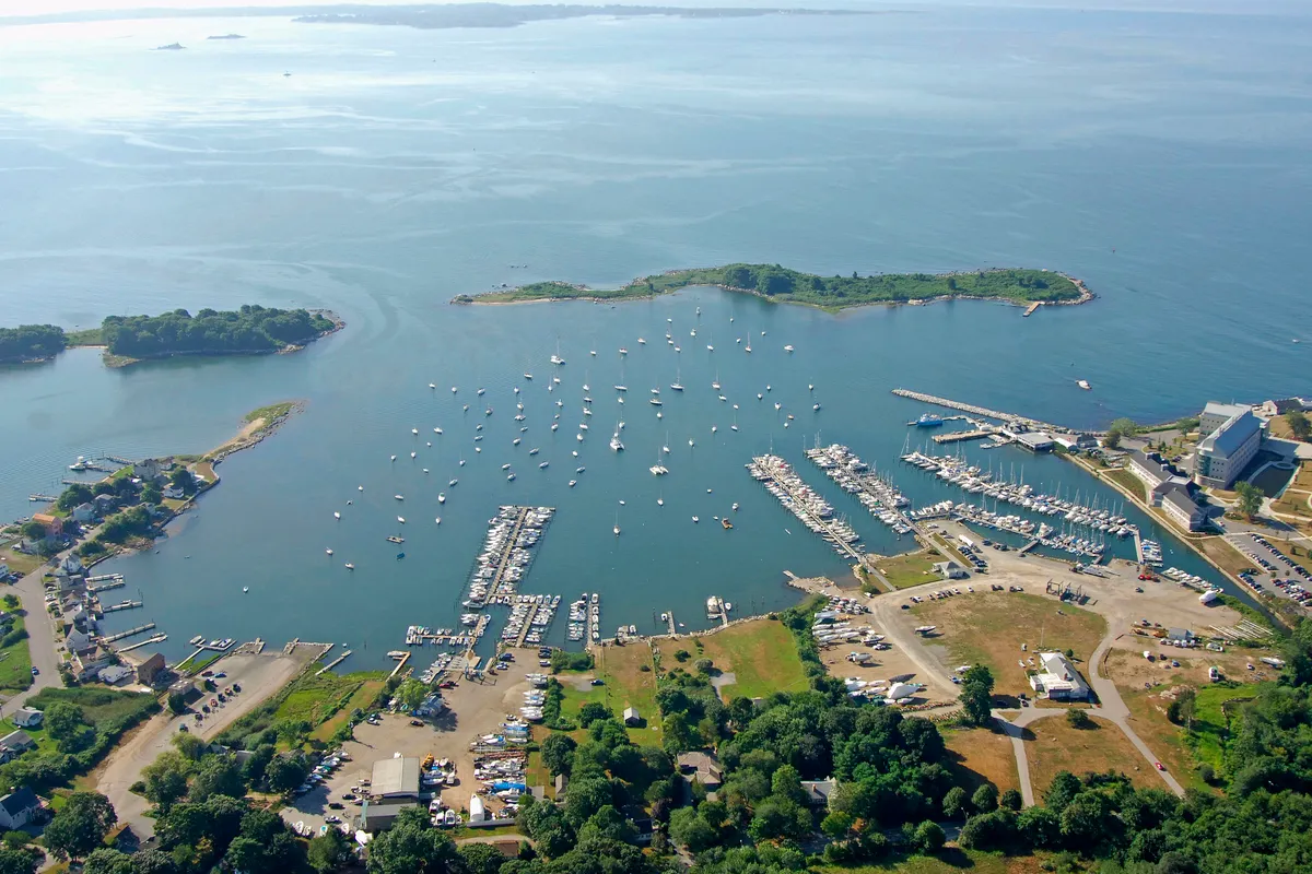 West Harbor, stop in Groton, United States
