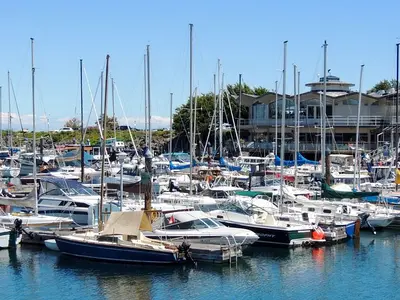 Ship Point Marina, stop in Oak Bay — photo 2