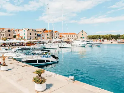 Old harbour, marina in Primošten, Croatia — photo 3