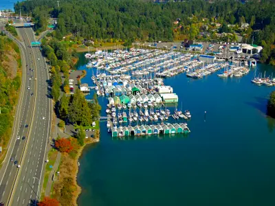 Cedar Grove Marina in Sidney, Canada — photo 2