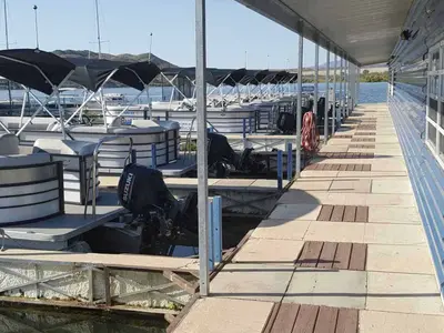 Marina del Sur in Elephant Butte Estates, United States — photo 2