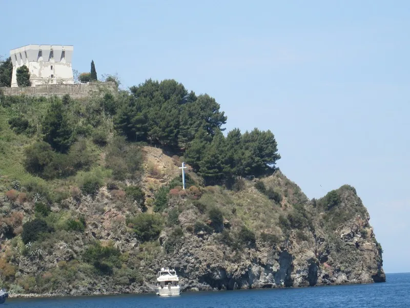 Punta di Monte Vico, stop in Italy — photo 6