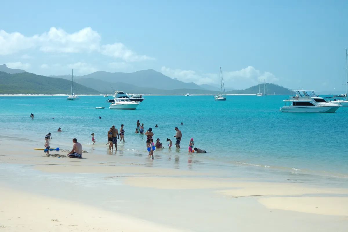 Whitehaven Beach, stop in Australia — photo 7