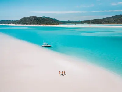 Whitehaven Beach, stop in Australia — photo 2