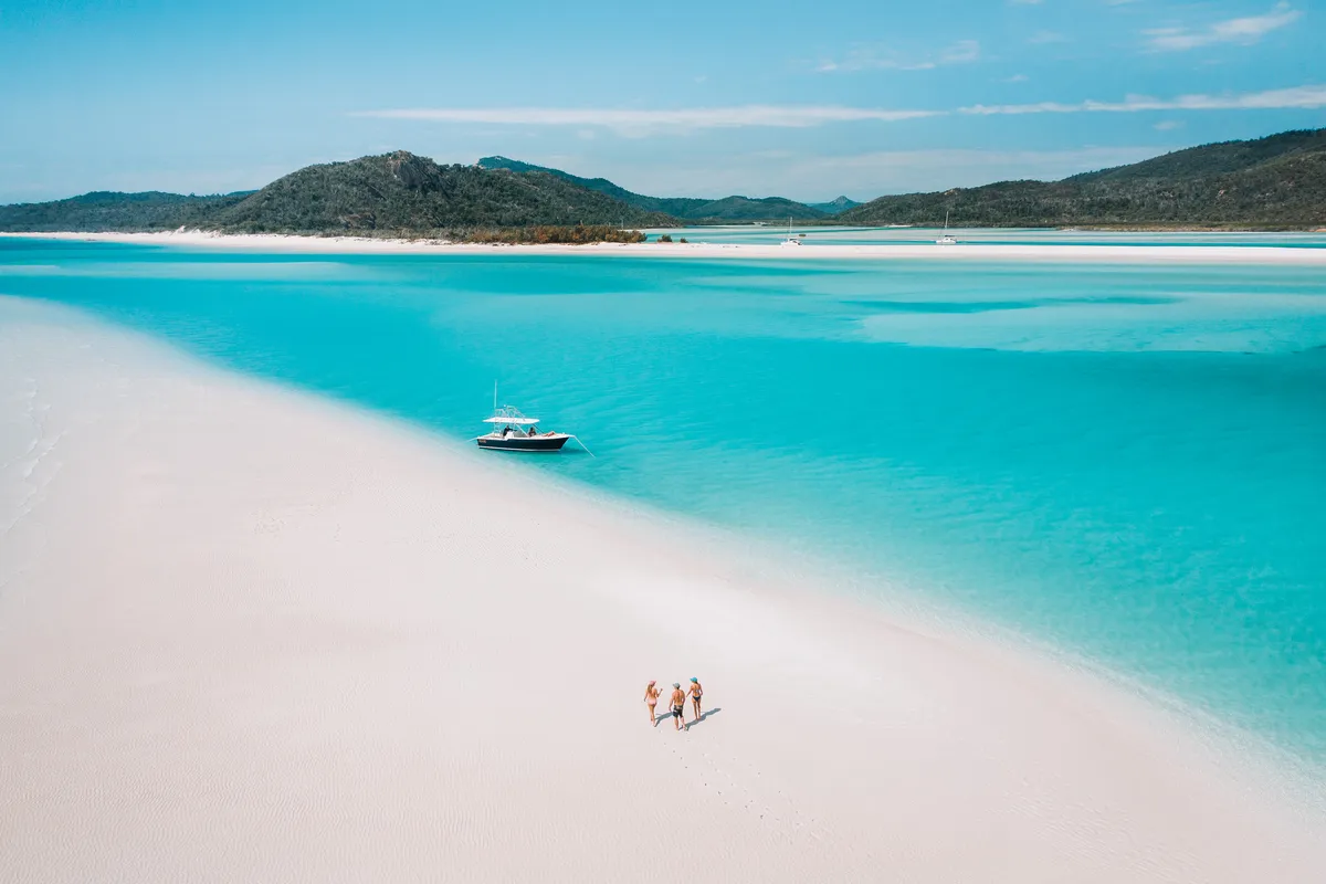 Whitehaven Beach, stop in Australia — photo 2