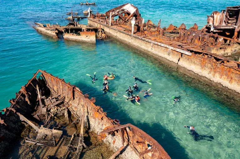 Tangalooma wrecks, stop in Australia — photo 4