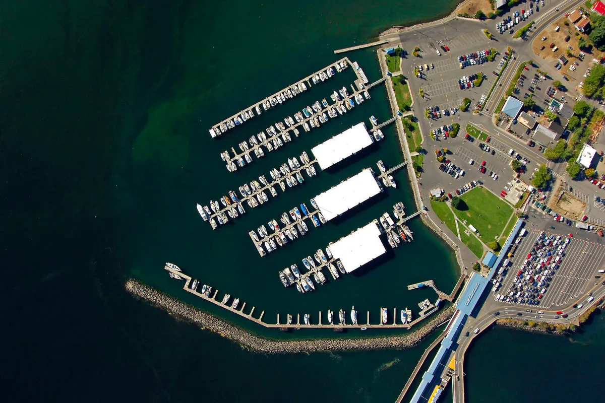 Port of Kingston, harbour in United States — photo 4