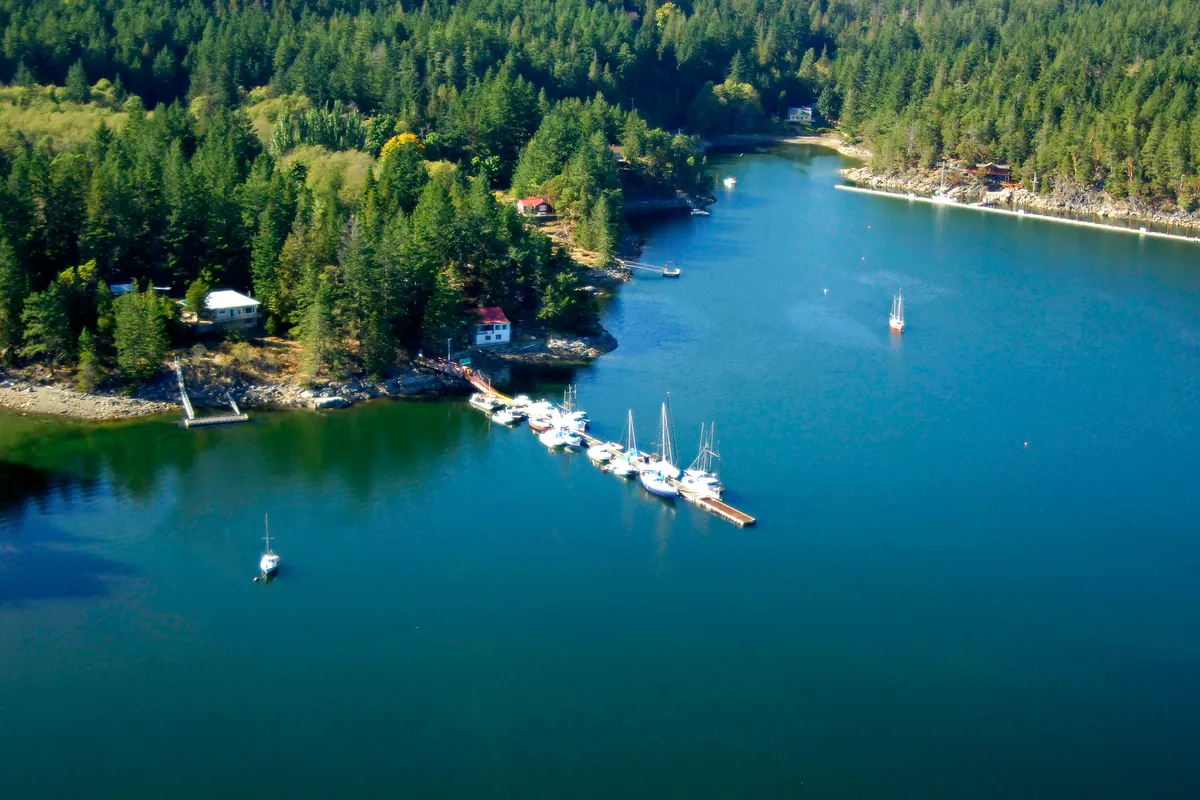 Cortes Bay, anchorage in Canada — photo 4