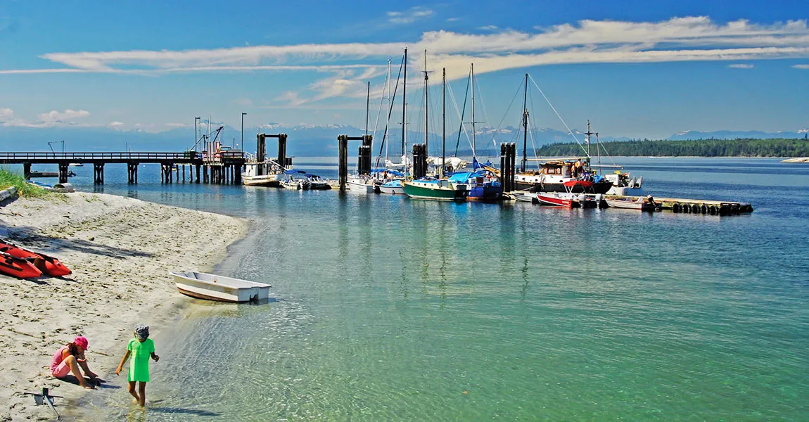 Cortes Bay, anchorage in Canada — photo 5