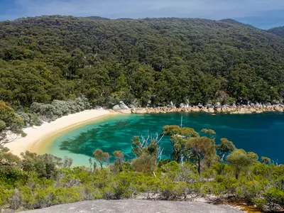 Refuge Cove, stop in Canada — photo 4