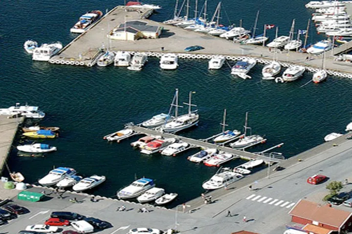 Kungshamns gästhamn, marina in Kungshamn, Sweden — photo 3